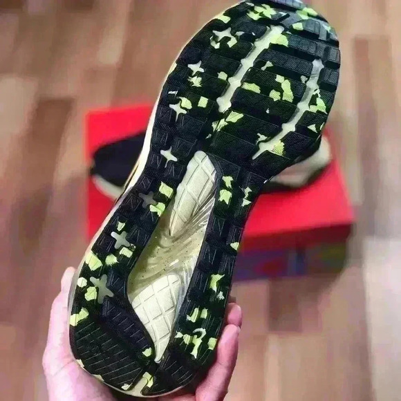 💰HUGE CLEARANCE SALE 💰Teebok Liquifect 180 2.0  AP x Kung Fu Panda GV7168 - Picture 10 of 14